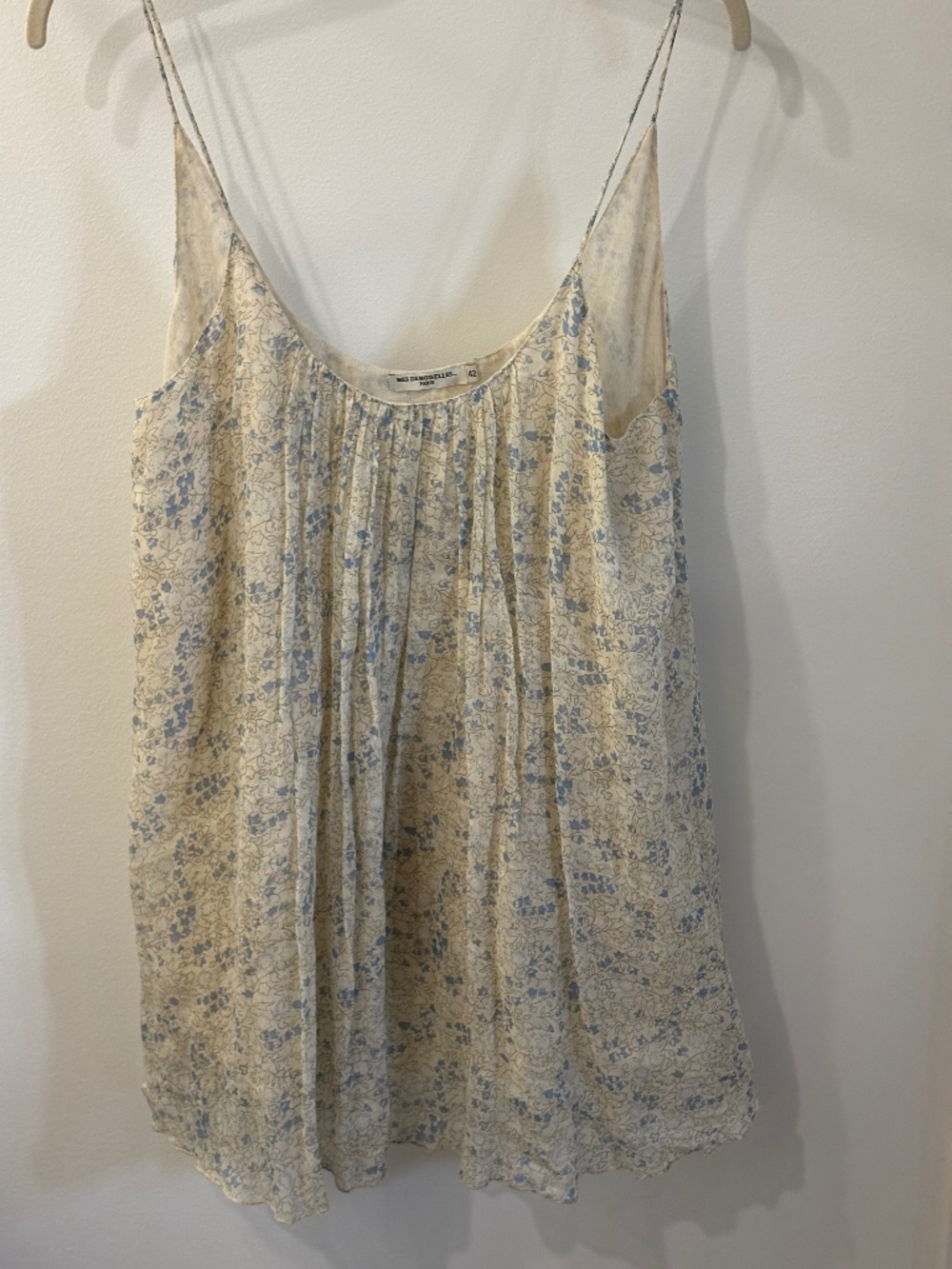 Mes Demoiselles top in cream and light French blue
